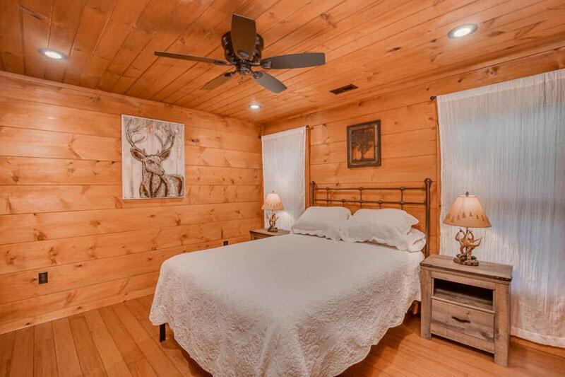 The Buckhorn By Stony Brook Cabins Gatlinburg Ngoại thất bức ảnh