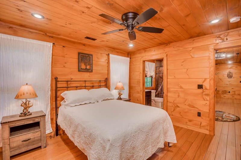 The Buckhorn By Stony Brook Cabins Gatlinburg Ngoại thất bức ảnh