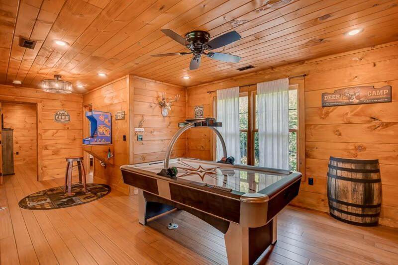The Buckhorn By Stony Brook Cabins Gatlinburg Ngoại thất bức ảnh